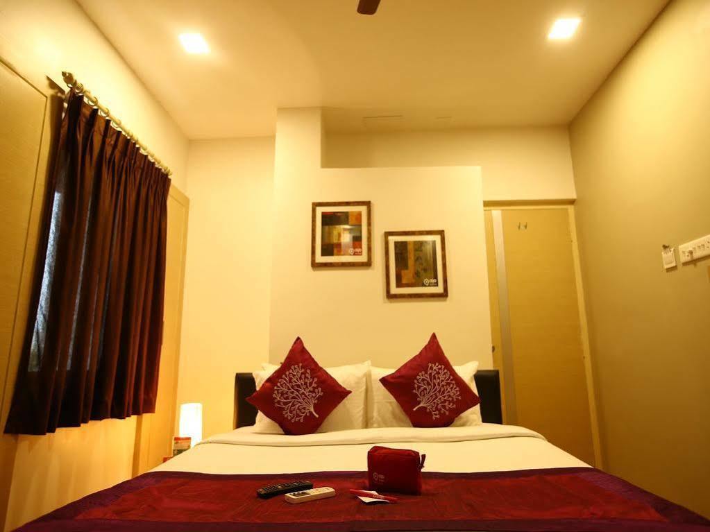 Oyo 968 Hotel Poigai Chennai Exterior photo