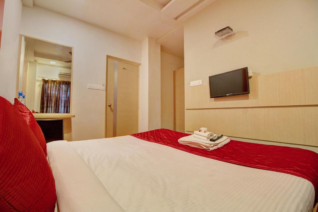 Oyo 968 Hotel Poigai Chennai Exterior photo