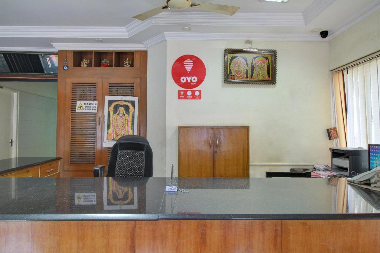 Oyo 968 Hotel Poigai Chennai Exterior photo